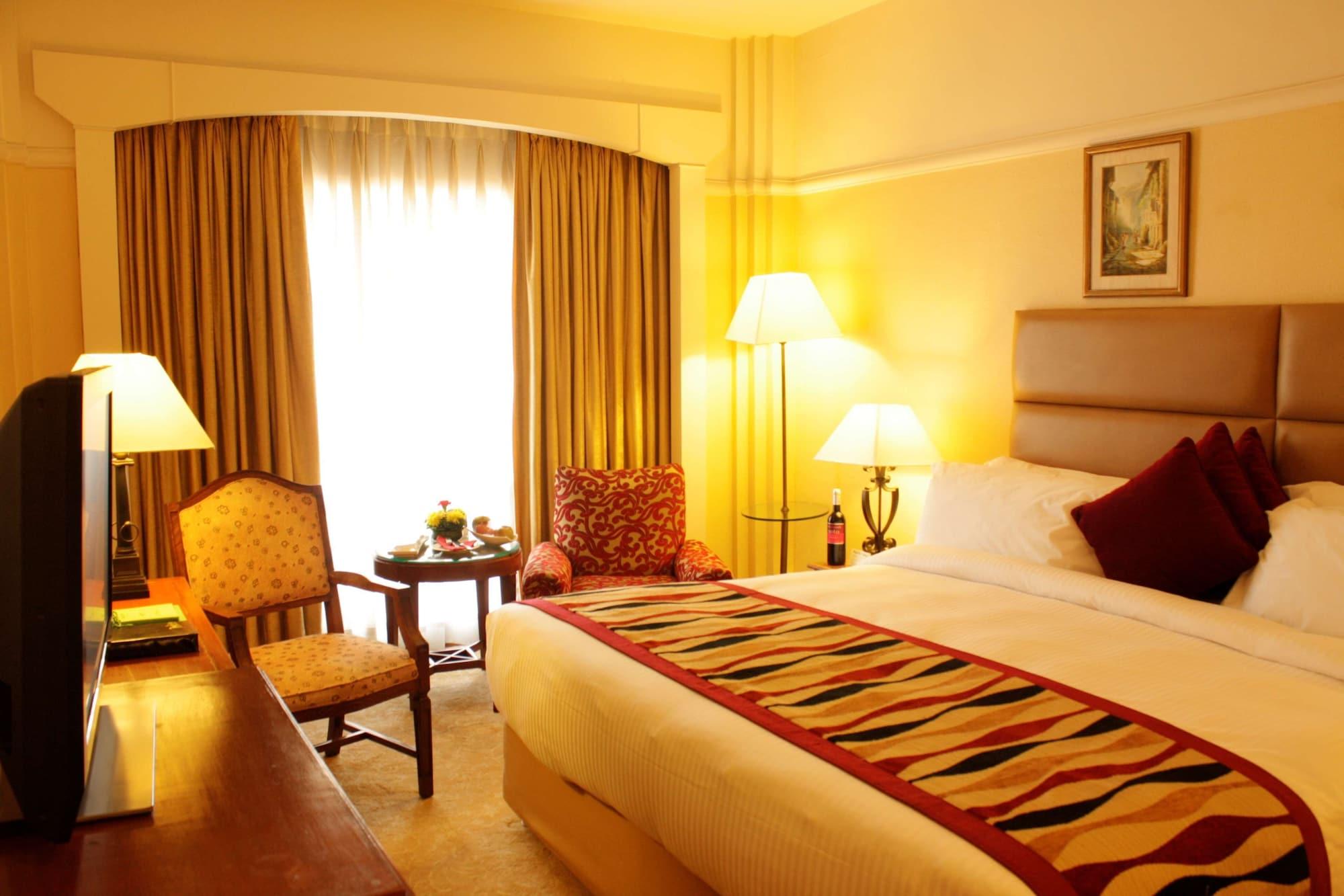 होटल Radisson 5*
